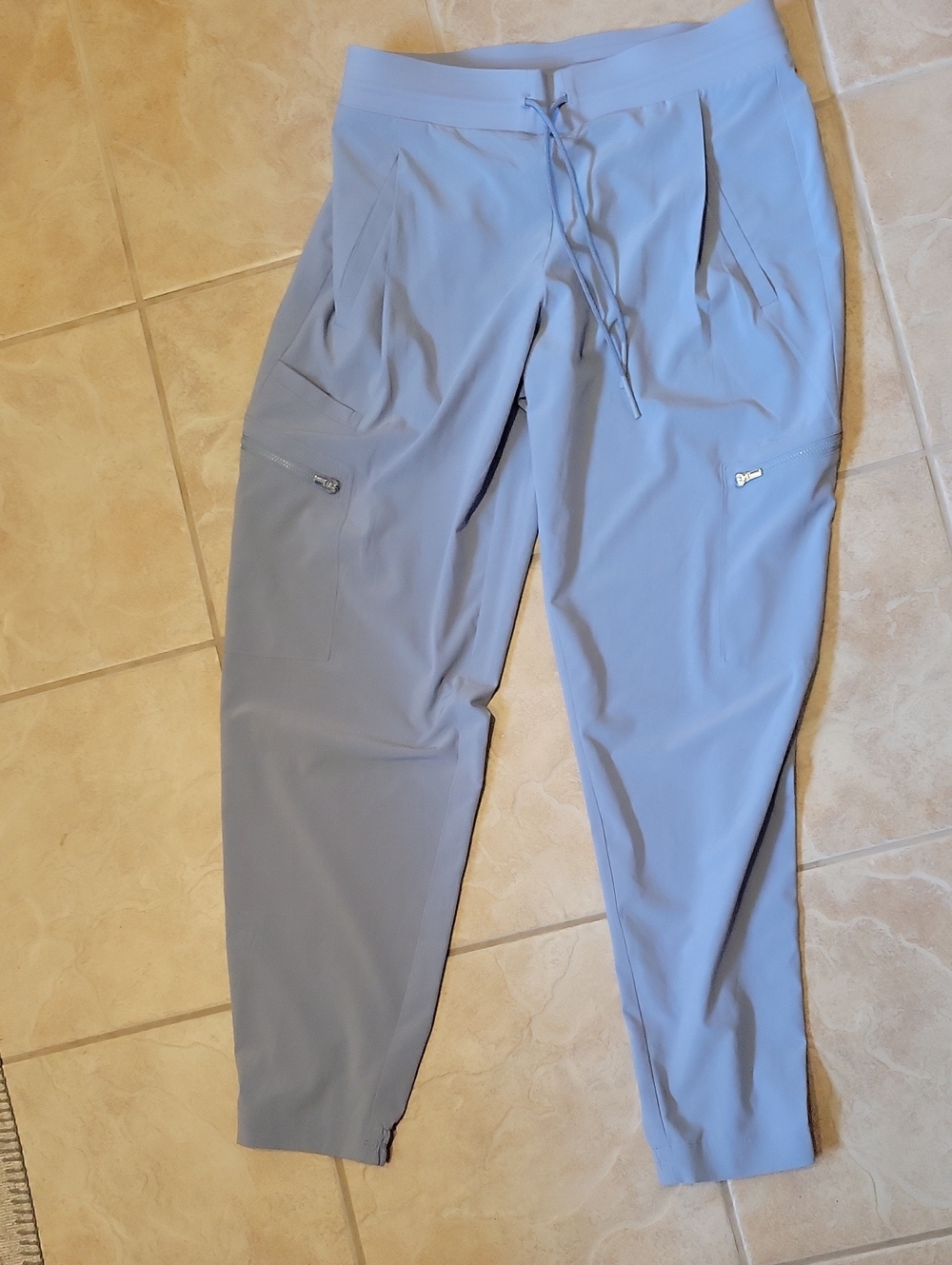 Athleta Go Far Travel Pants Size 6